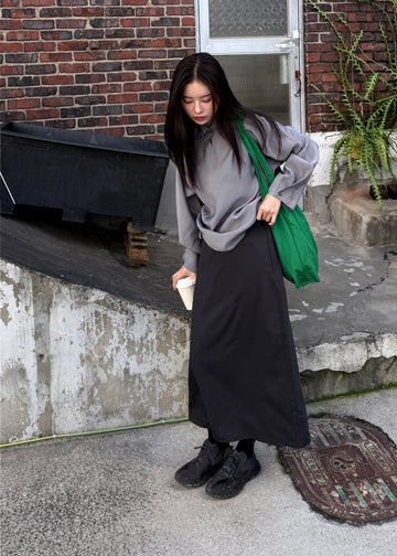 SIDE CUT MIDI SKIRT